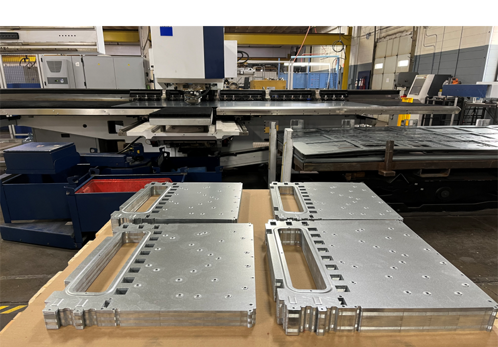 Precision and Performance: The Comprehensive Guide to Sheet Metal Fabrication and Assembly