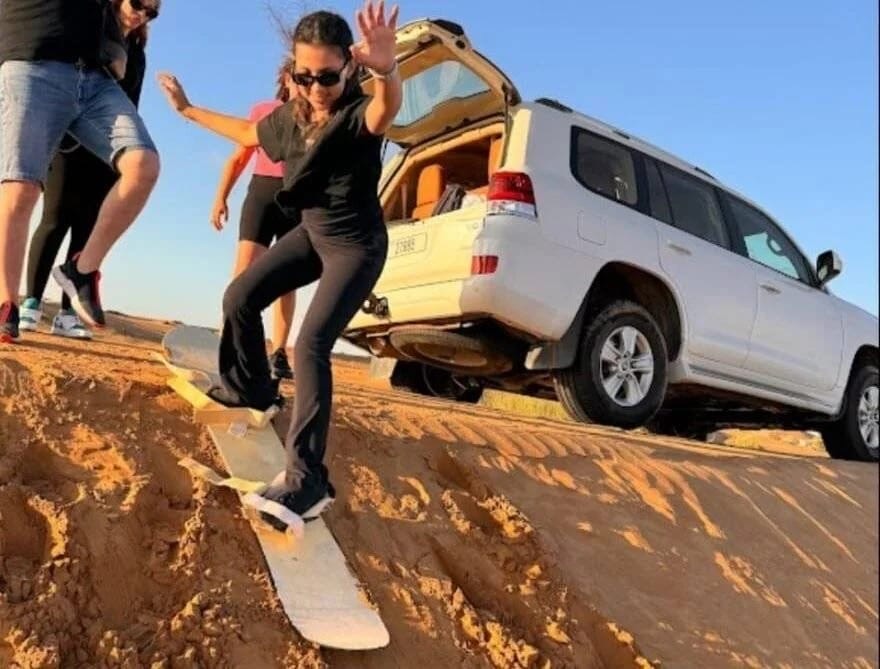 Dune Bashing Dubai: Complete Desert Safari Experience