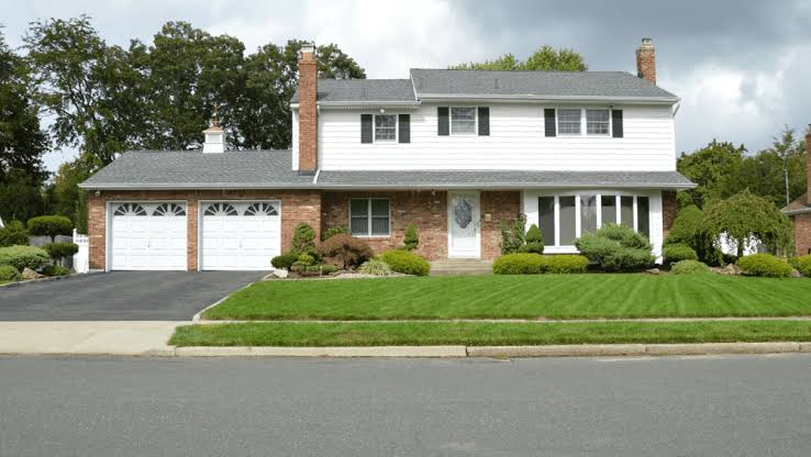How Do You Sell a House in Independence, MO That’s Still in a Late Grandparent’s Name?